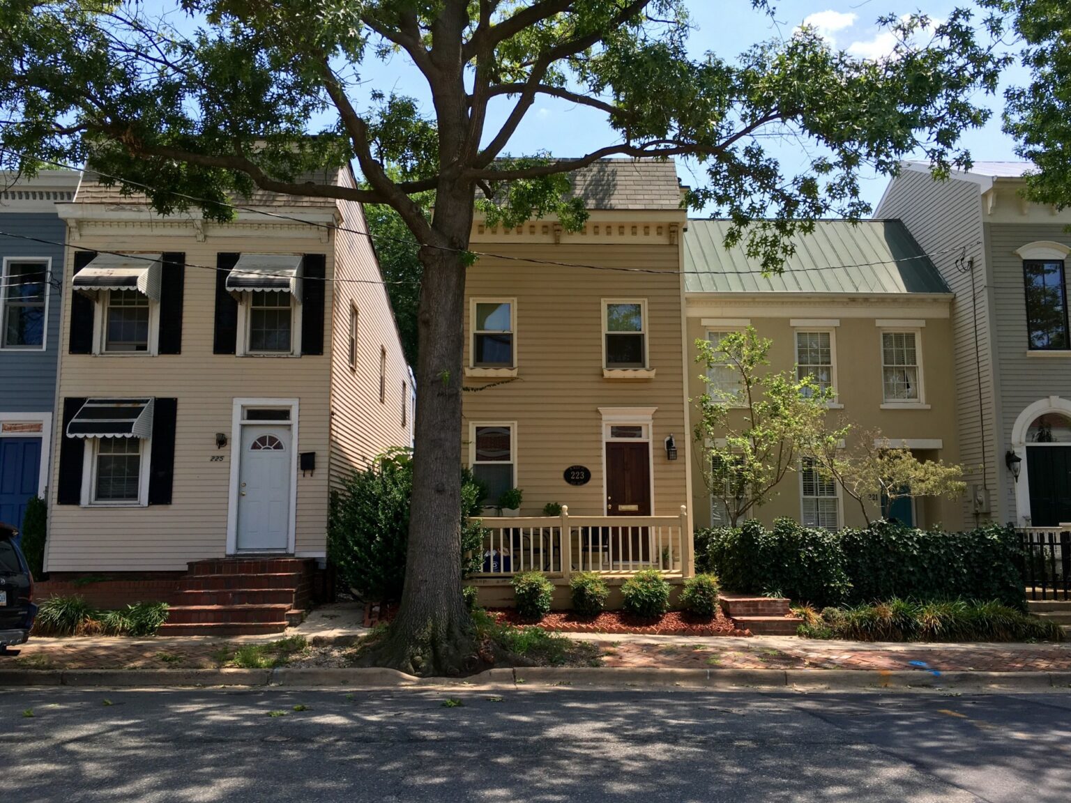 Manchester Lakes Alexandria VA a Neighborhood Spotlight